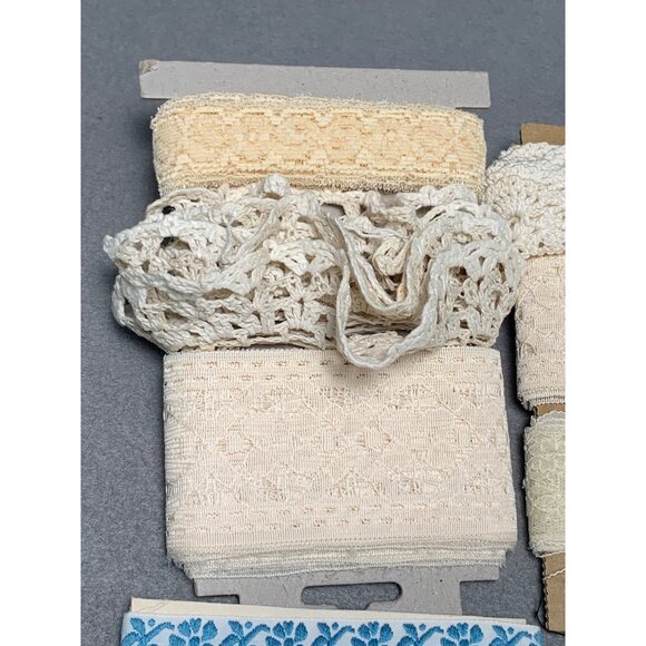 52 Yards Vintage Lace & Trim Assortment - Picture 4 of 10